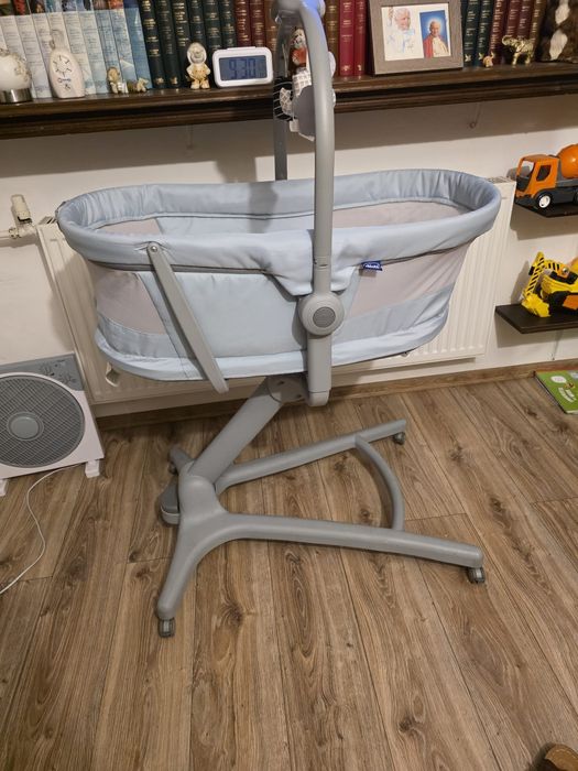 Chicco Baby Hug Pro 4w1 łóżeczko gondola krzesełko