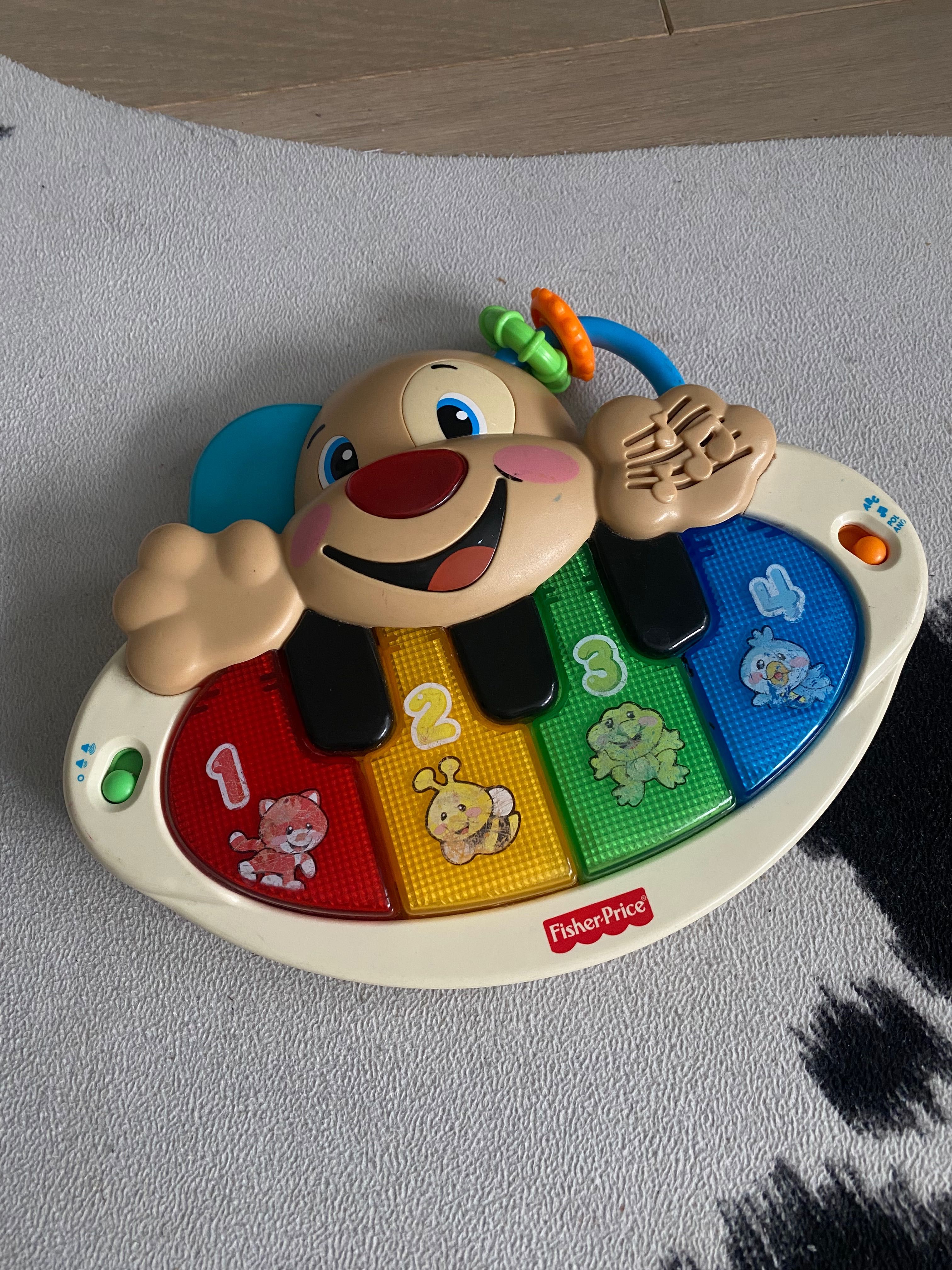 Розвиваючі іграшки Fisher Price