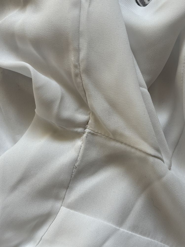 Biała elegancka bluzka damska z żabotem H&M L 40