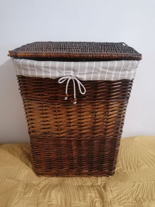 Wiklinowy kosz na pranie 52x28x40