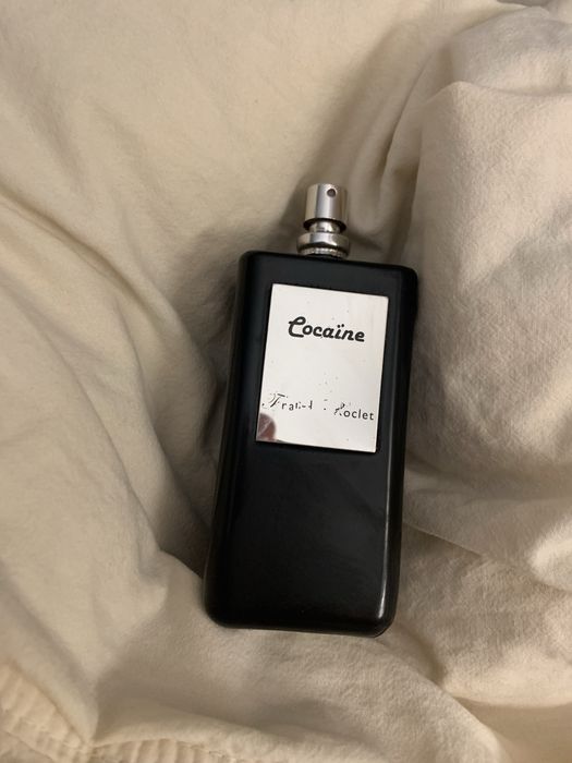 Флакон от духов Cocaïne