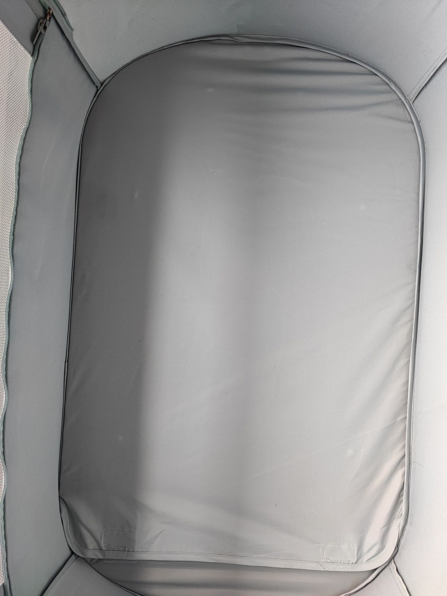 Łóżeczko / dostawka do łóżka Maxi Cosi Iora Beyond Grey