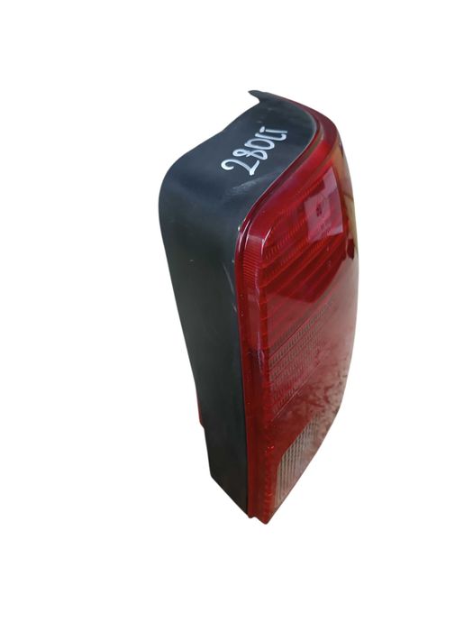 Lampa Prawy Tył Prawa Tylna VW Passat B5 Kombi Przedlift