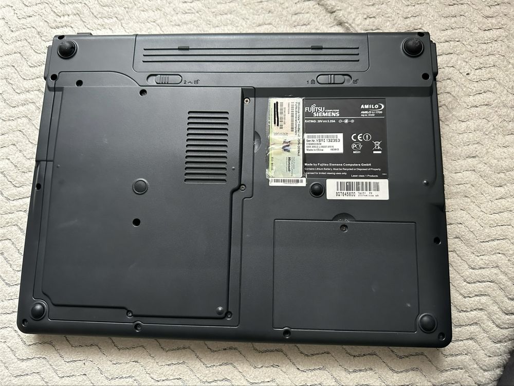 Laptop Fujitsu Siemens Amilo Li1705