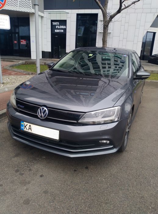Продам Jetta Hybrid 2015 120тис. Європа