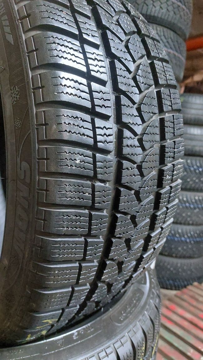 Зимние шины резина комплект Kormoran Snowpro B2 235/40 R18 235 40 18