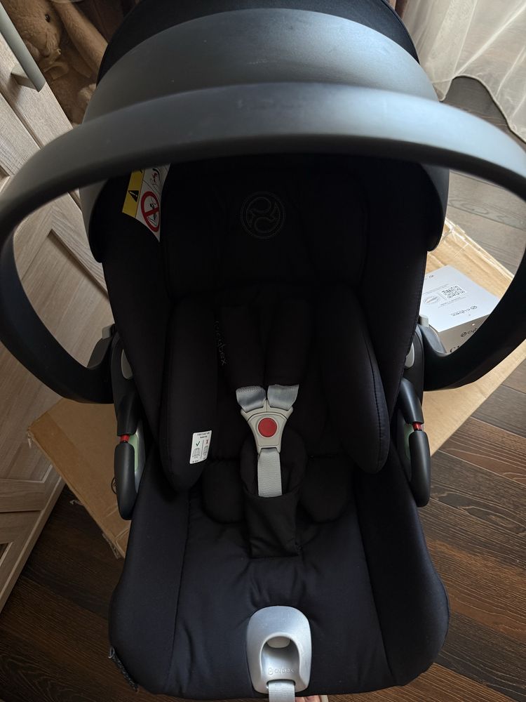 Продам наш Cybex Cloud T i-Size