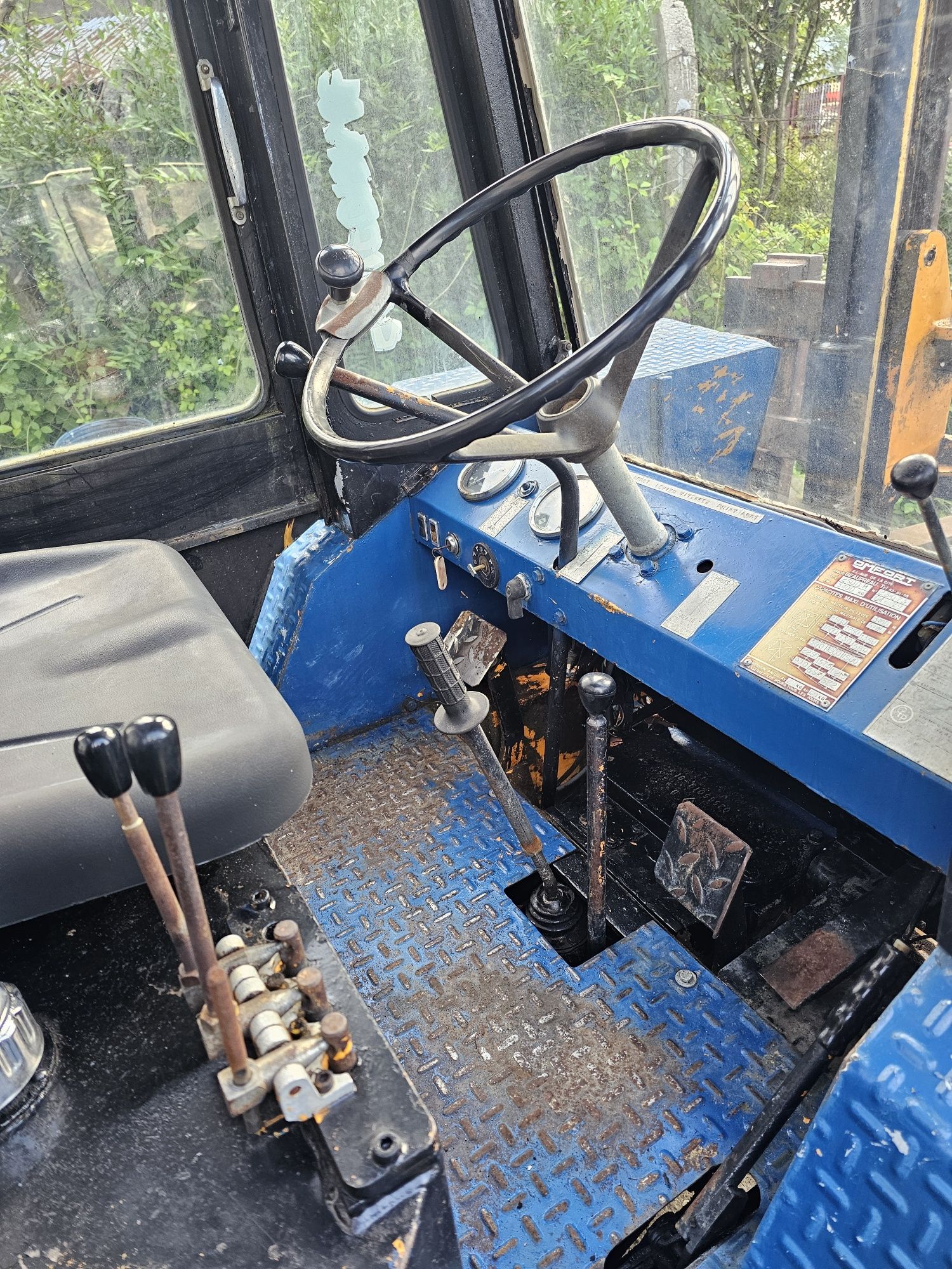 Wózek widłowy 4x4 terenowy omfort