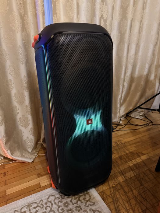 Аренда акустической колонки JBL 710 + микрофоны