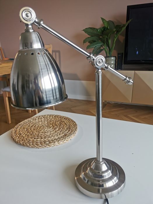 Lampa Ikea srebrna na biurko