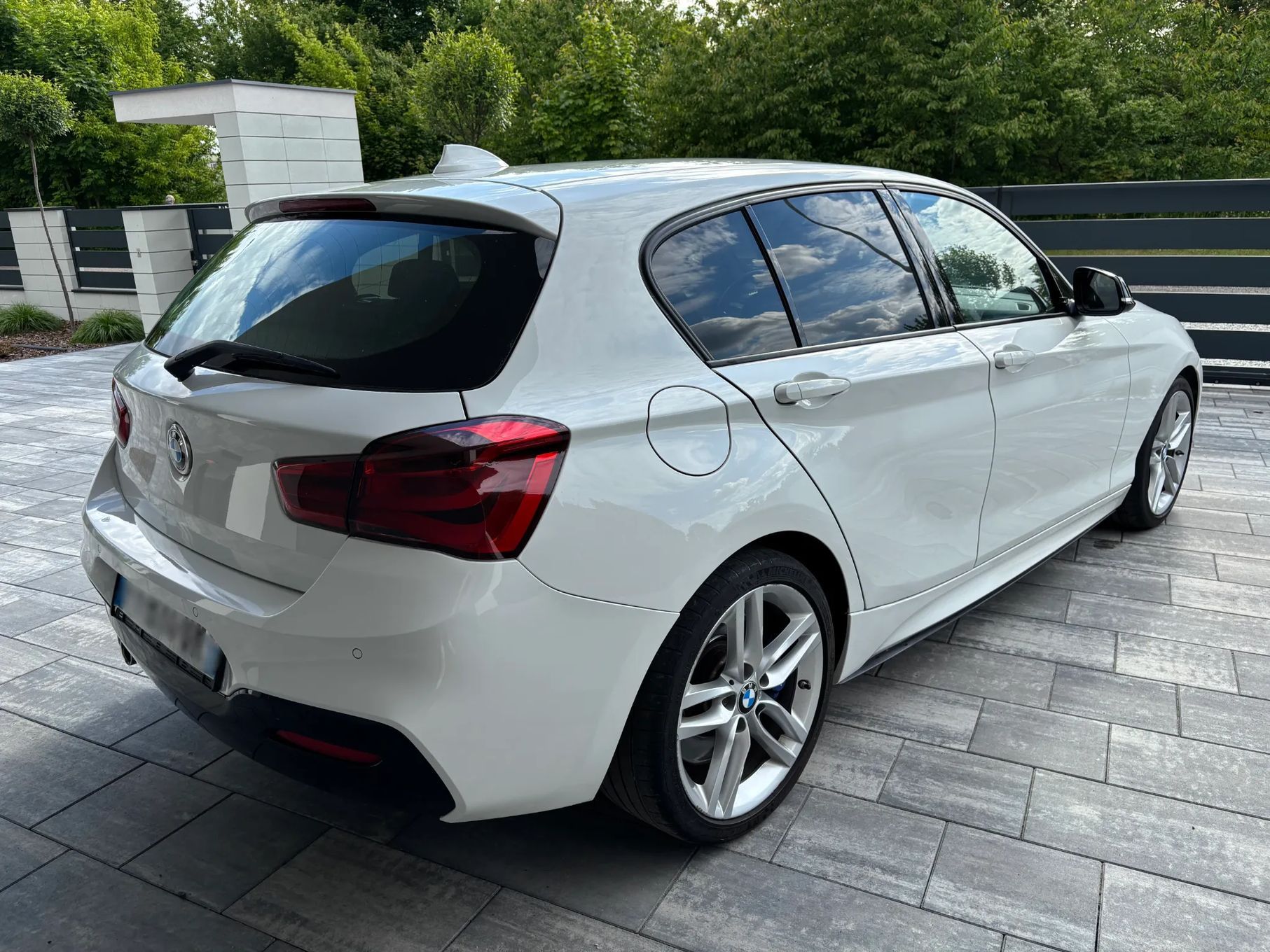 BMW Seria 1 F20 125d 225KM B47 M-Pakiet LIFT LCI AUTOMAT/Full LED/PDC/ALU 18"