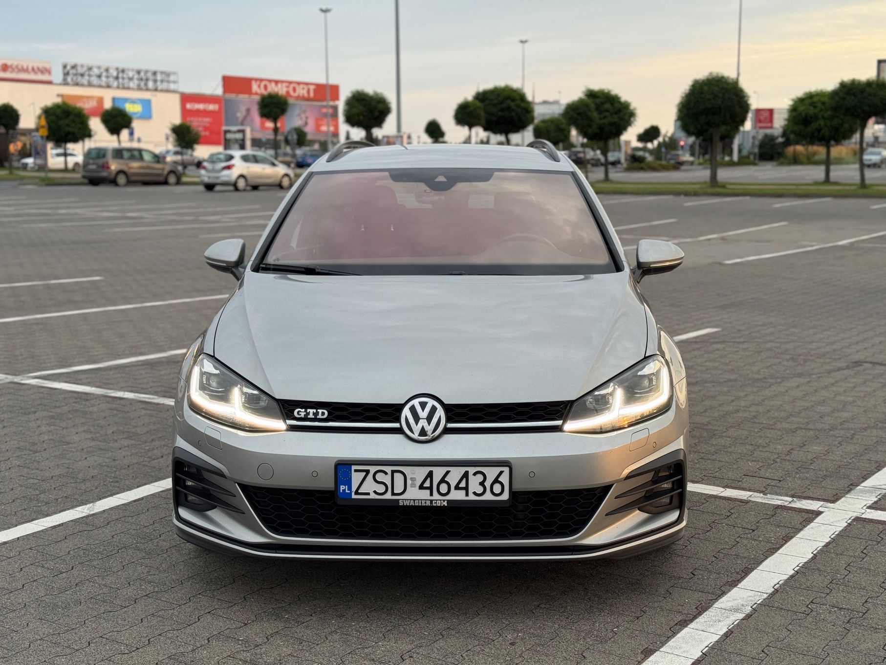 Volkswagen Golf Volkswagen Golf 7.5 GTD Variant 2.0 TDI DSG | 184 KM | Webasto | Full