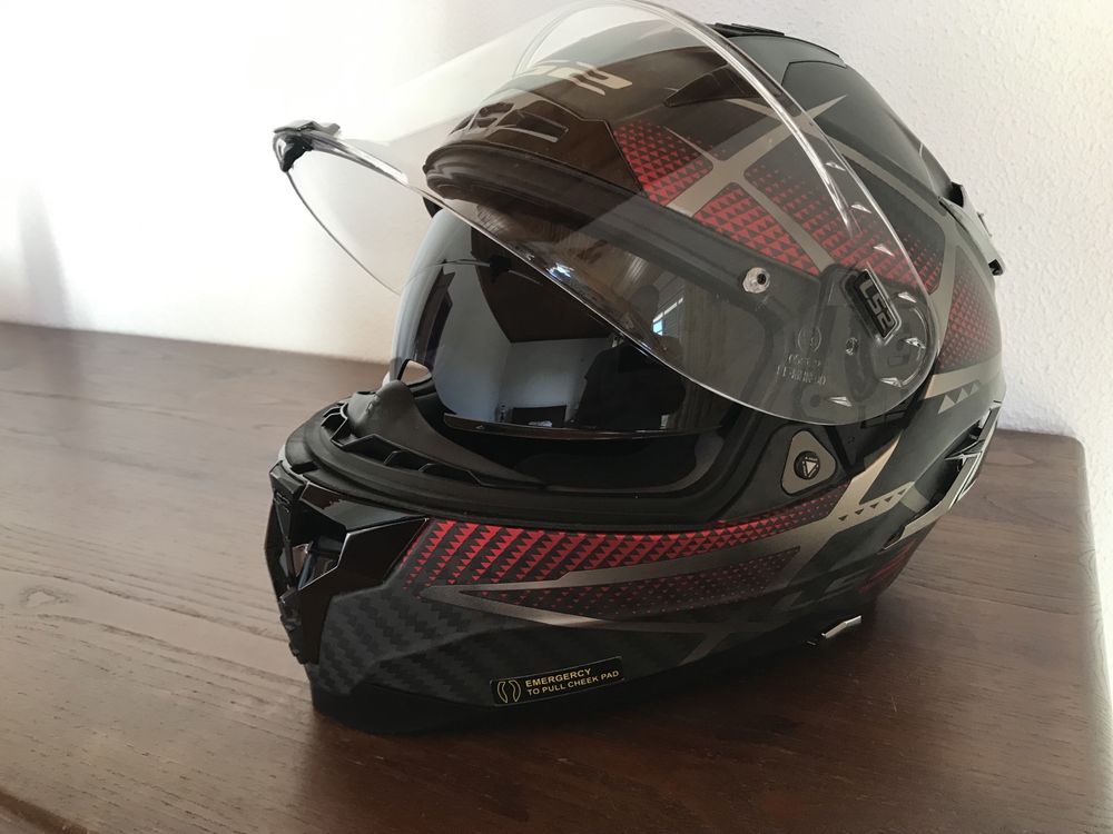 Capacete LS2 Challenger Carbono XL