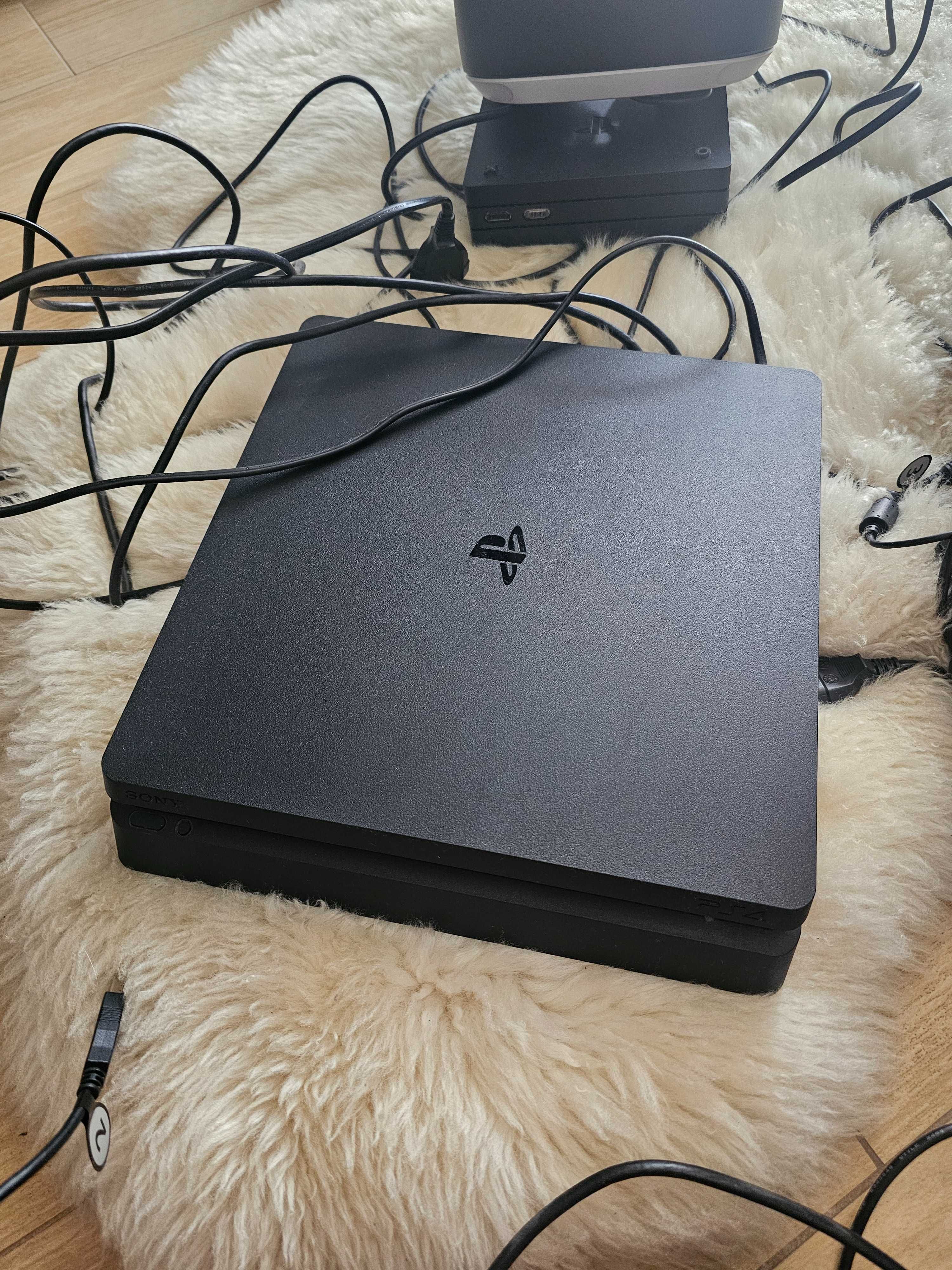 Набір PS 4 slim, VR окуляри, PS руль з педалями