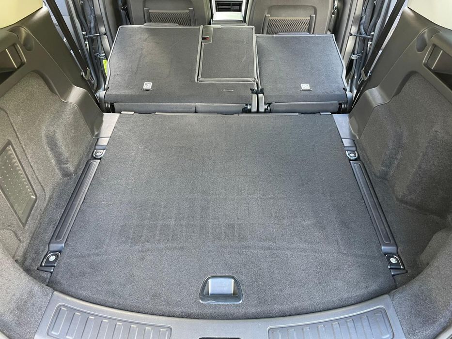 Land Rover Discovery Sport TD4 HSE Luxury Auto