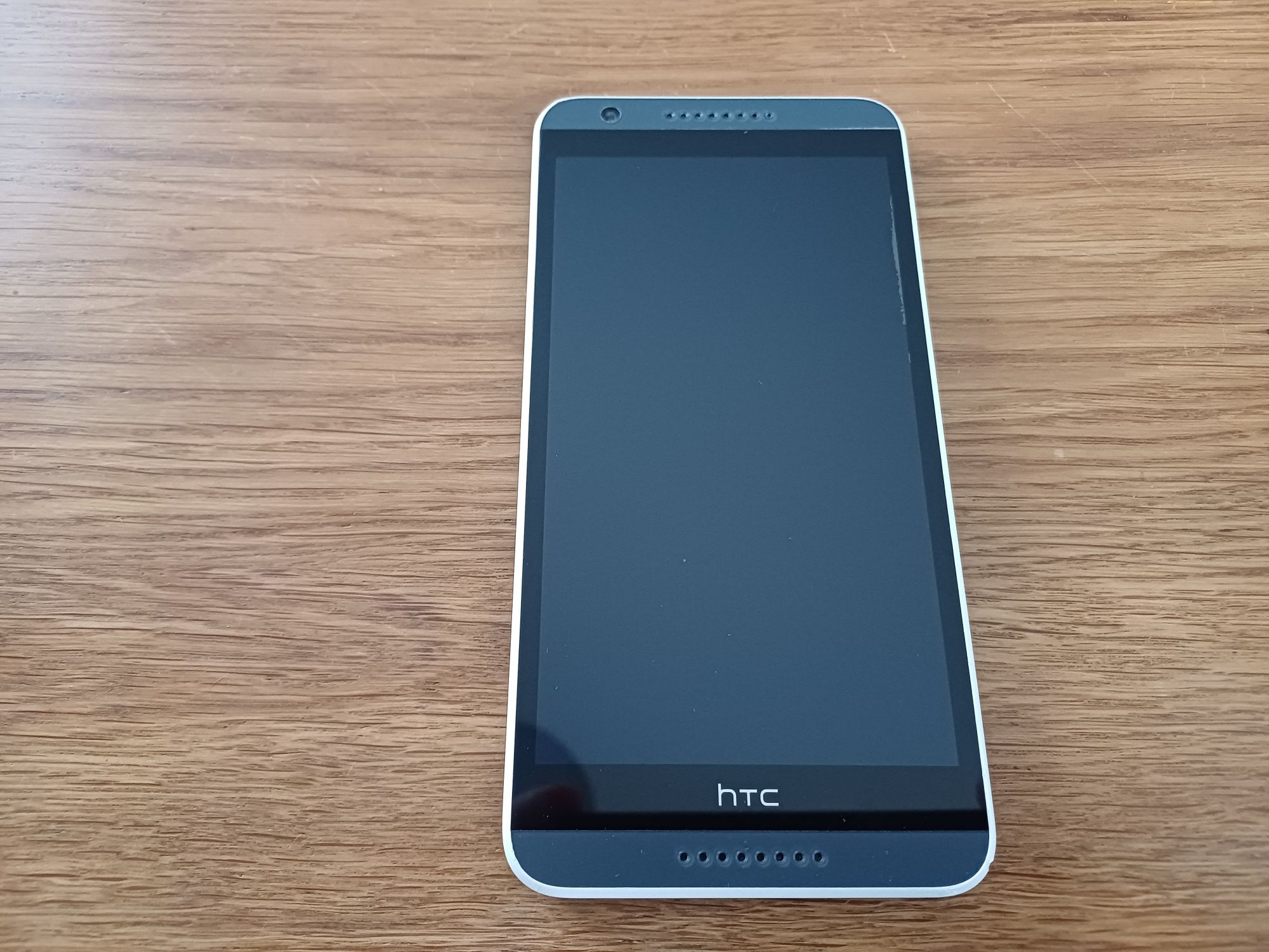 Smartphone HTC Desire 820