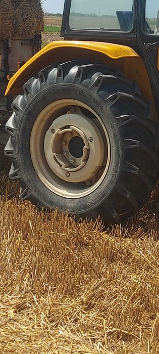 Opony c 360 petlas tył