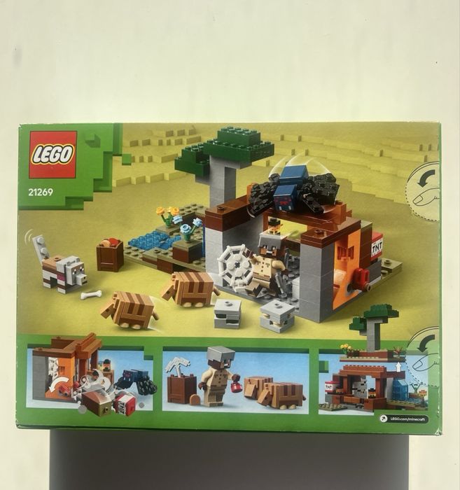 LEGO® 21269 Minecraft - Wyprawa do pancernikowej kopalni