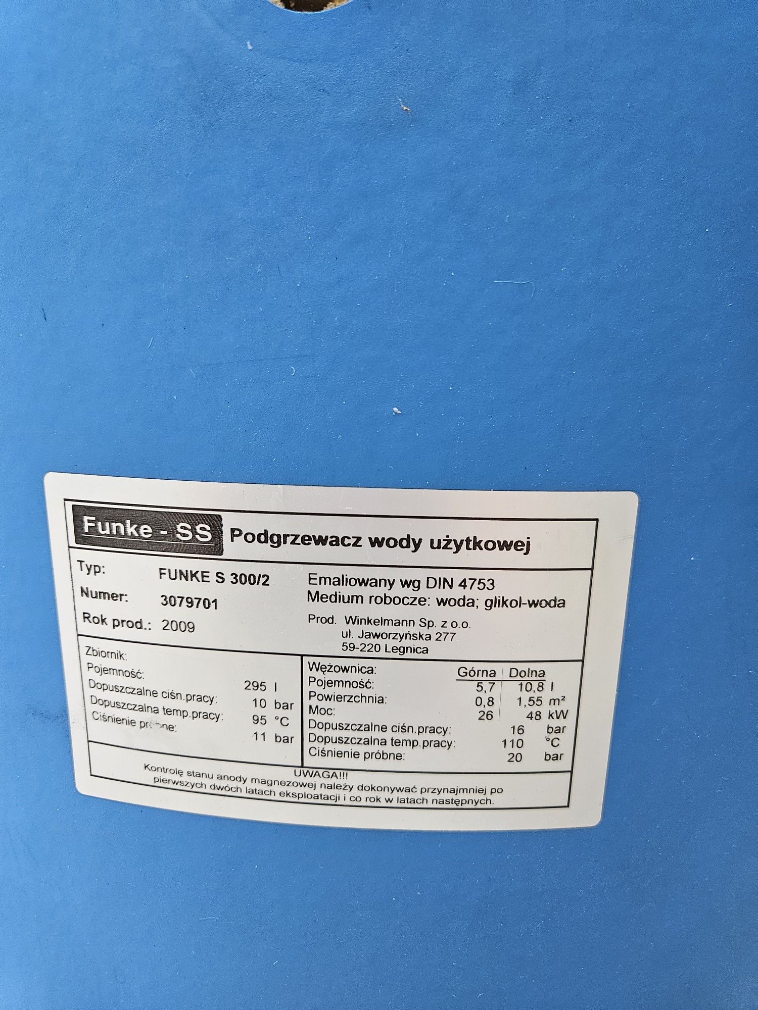 Podgrzewacz wody użytkowej z wężownicami