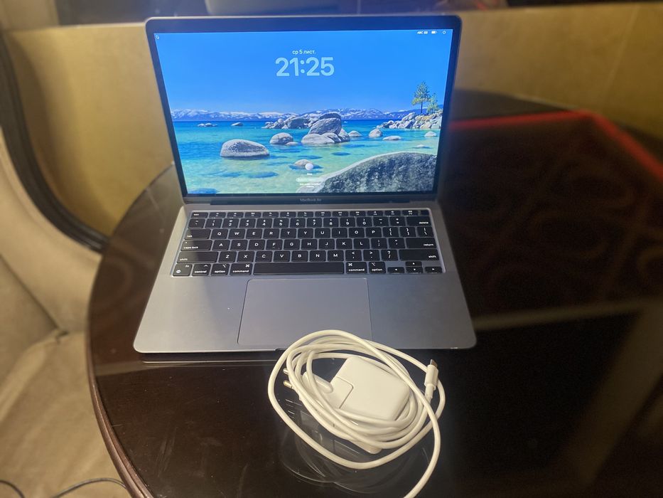 MacBook M1 A2337,Space Gray,8/512