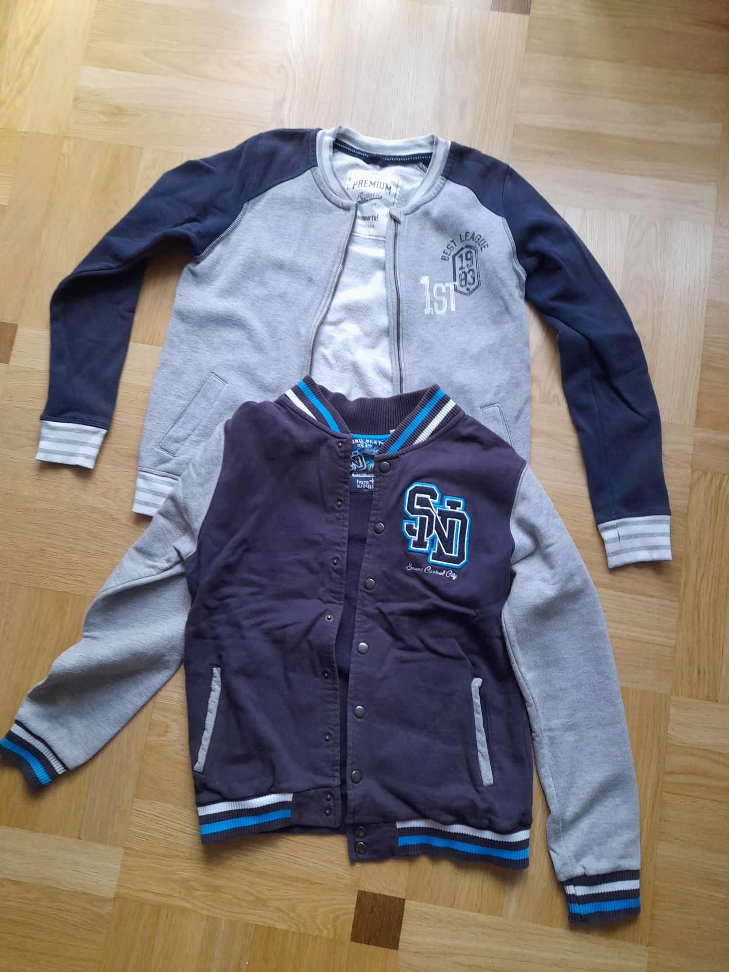 Zamienię 2 bluzy rozpinane dla chłopca r.158/164