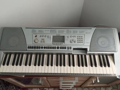 Синтезатор Yamaha PSR-450 (б/у)
Стан: відмінний, усе працює