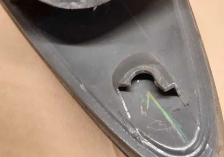 Oryginalna lampa PRAWA Mazda 6 GY 02-05 kombi combi