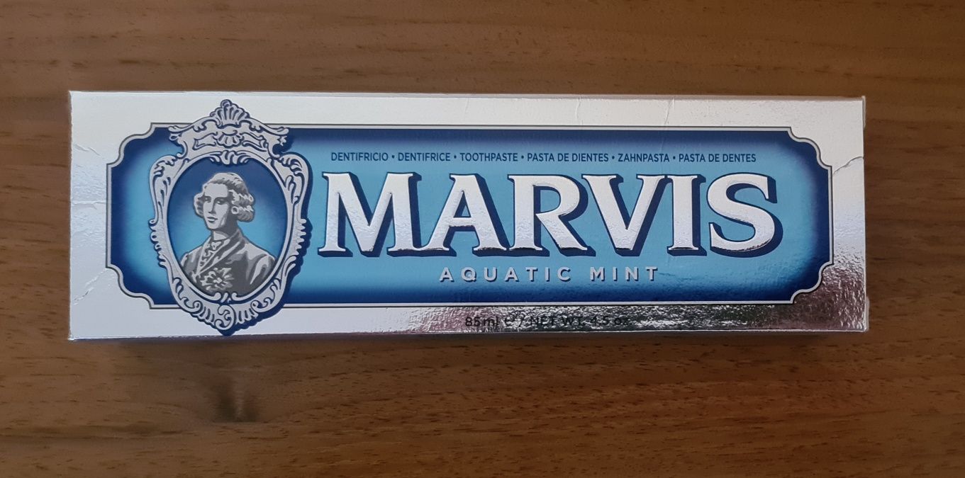 Зубна паста Marvis.