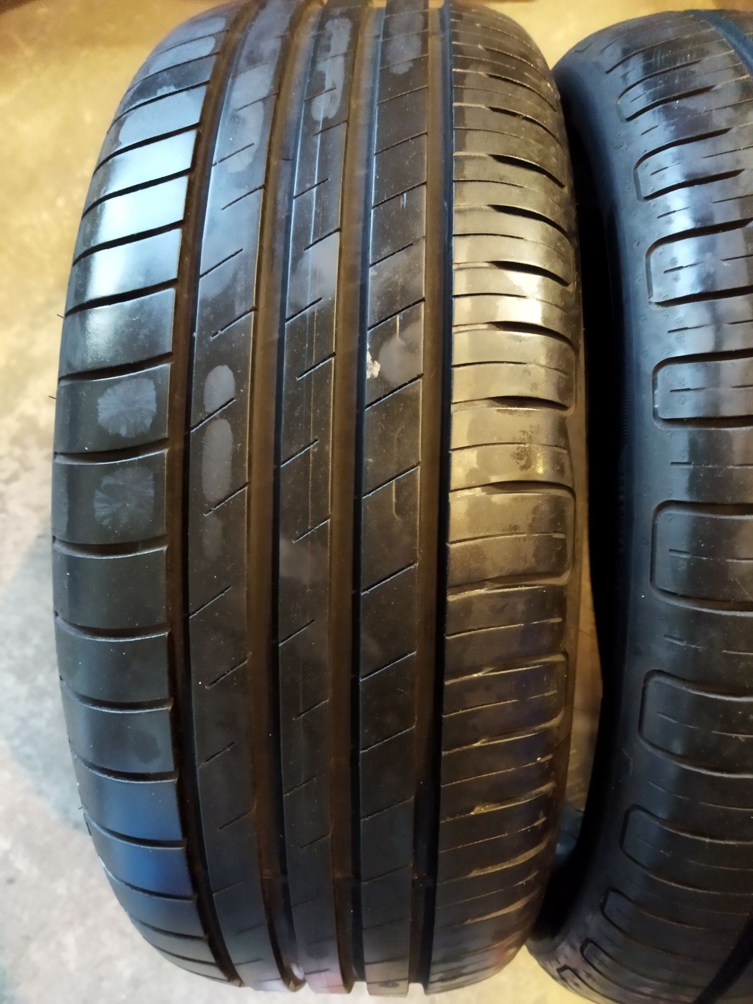 2 x opona letnia 205/55r17 Good Year