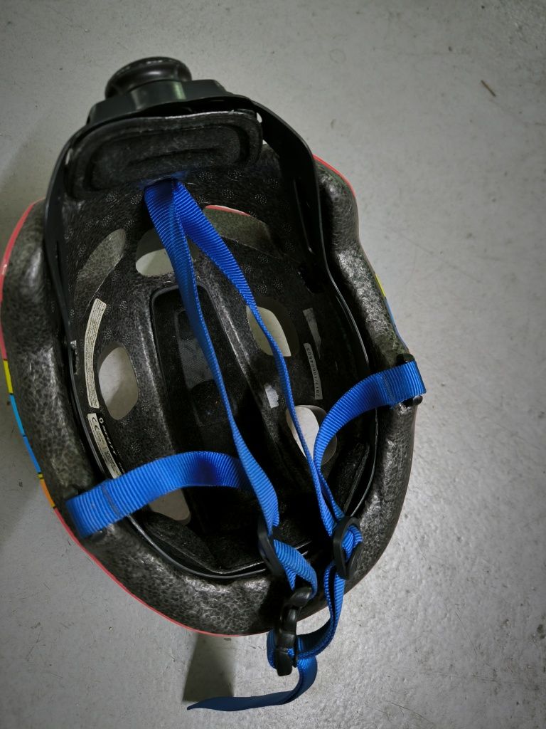 Capacete de criança marca Scott