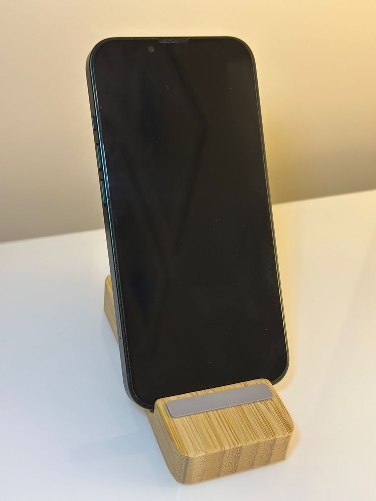 Iphone 13 verde 128GB, como novo com caixa, capas e carregador
