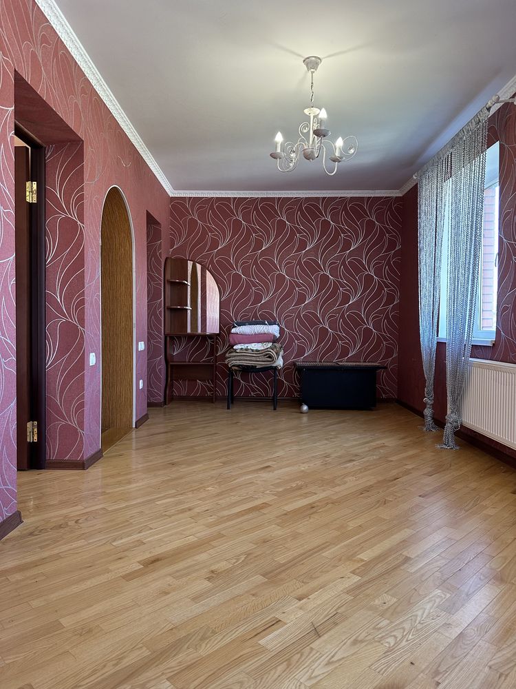 Оренда будинку в Калинівці, три кімнати