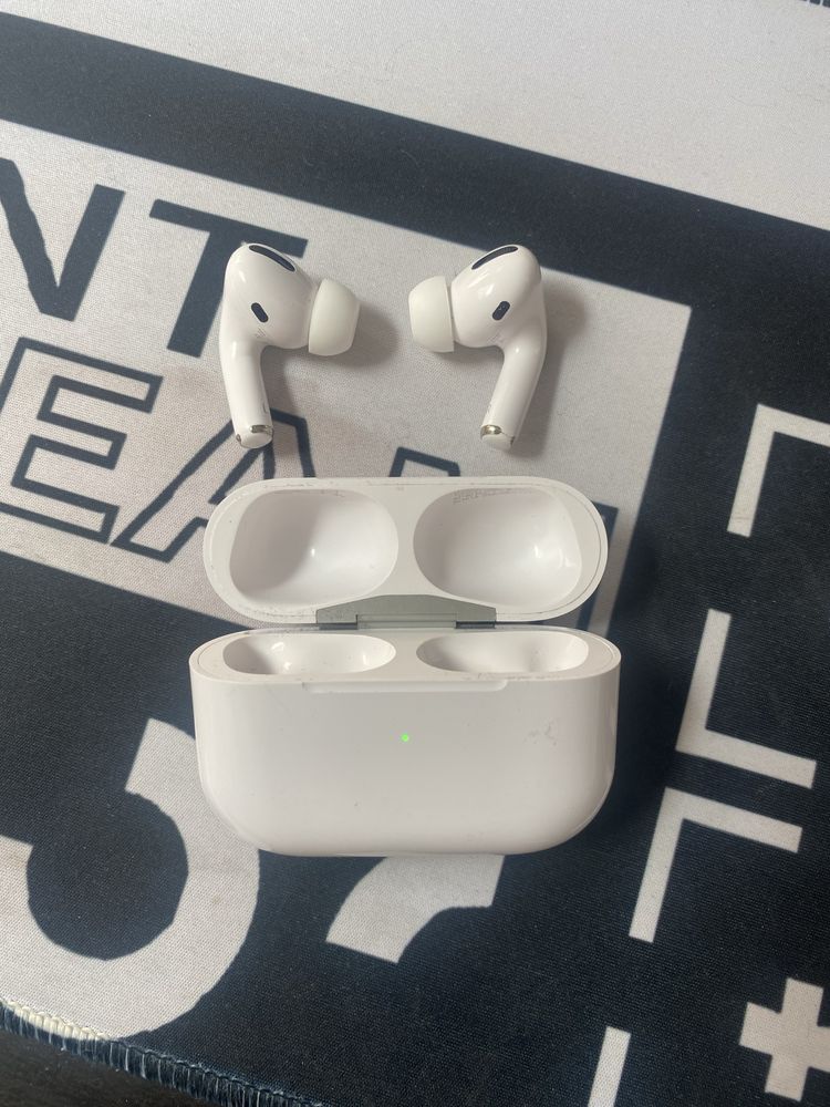 airpods pro 1
