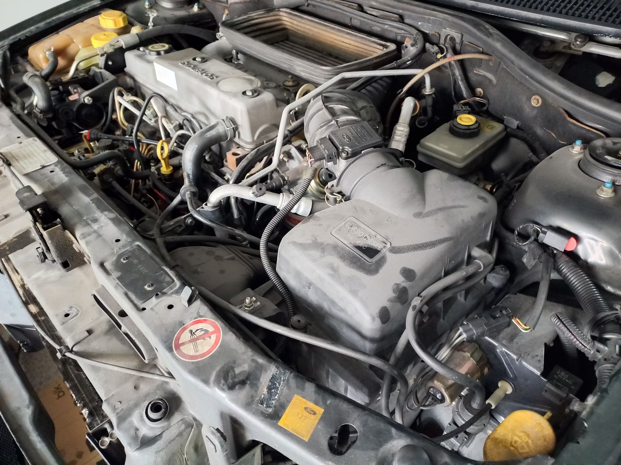 Ford Escort MK7 VII (GAL, AAL, ABL) 1.8 TD 1998 PARA PEÇAS
