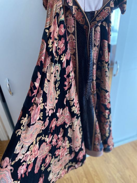 Сукня вечірня