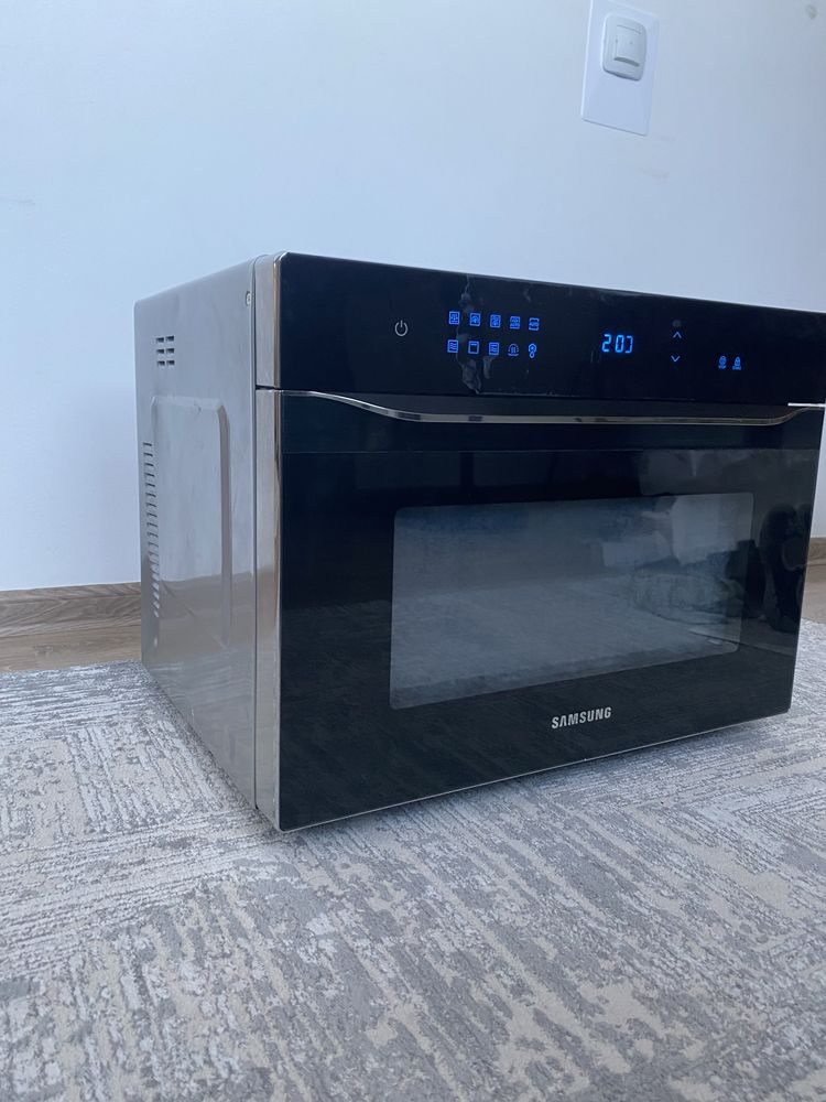 Мікрохвильова піч Samsung MC35J8088LT