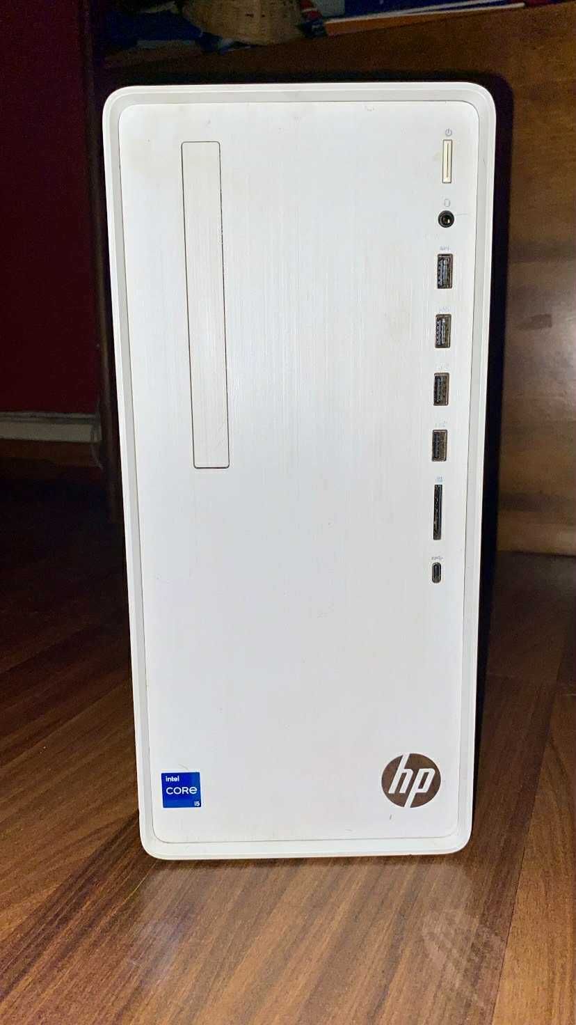 Computador Desktop HP Pavilion TP01-3004np