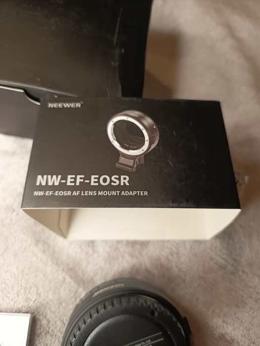 Adapter Neewer NW-EF-EOSR AF do Canon EF na EOS R