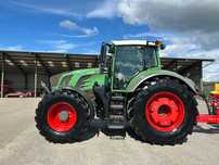Fendt 828 Vario Profi Plus * tylko 6 154 mth * 2015r. * nowe opony *  ID: 521