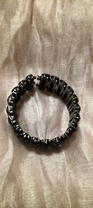 Bransoletka czarna z prostokątnych kamieniniezamknięta