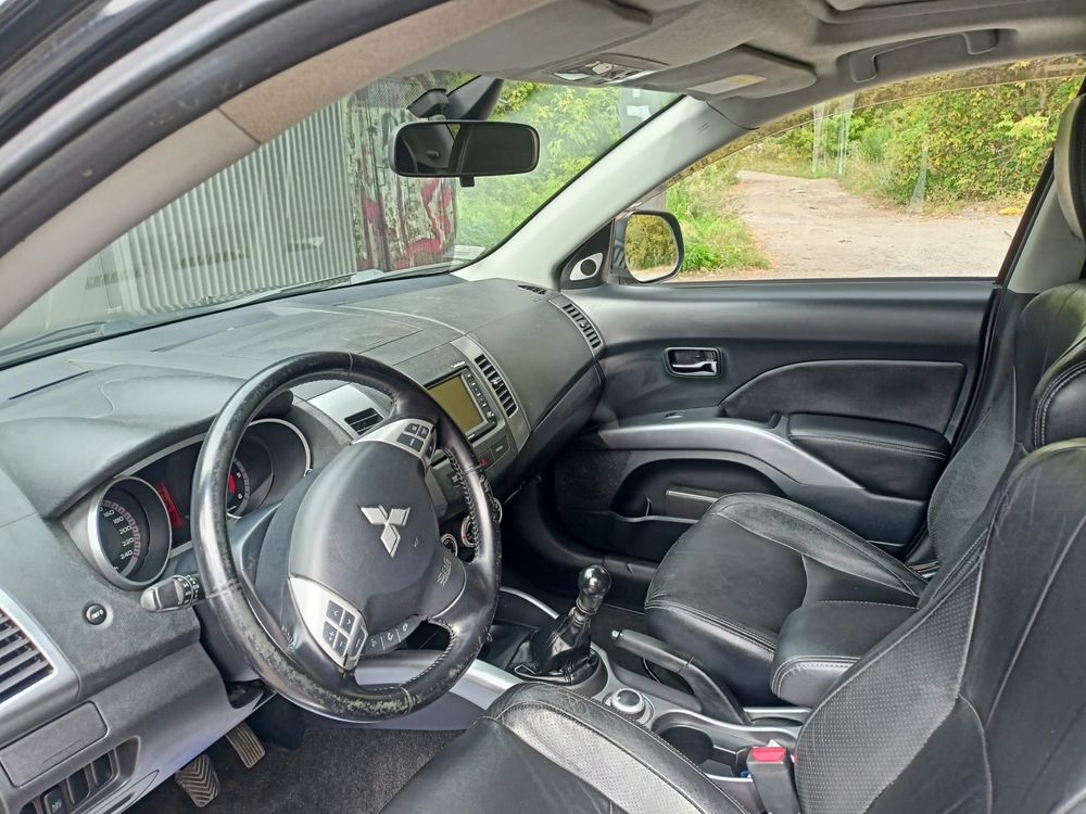 Mitsubishi Outlander 2.2 diesel