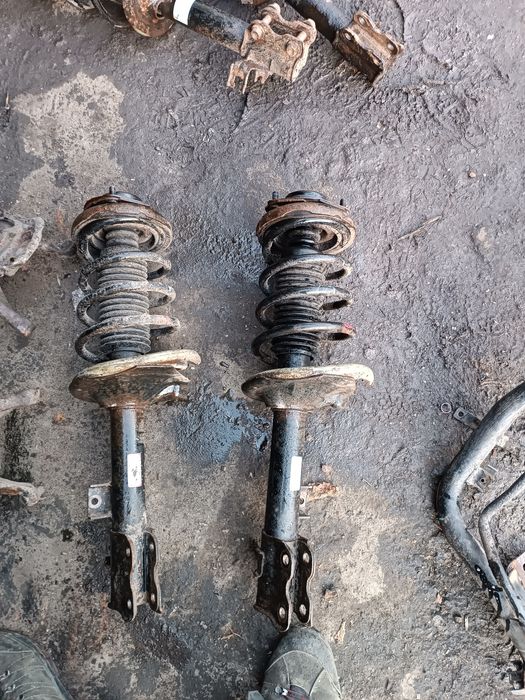 Nissan x-trail t30 ходова стойки балка