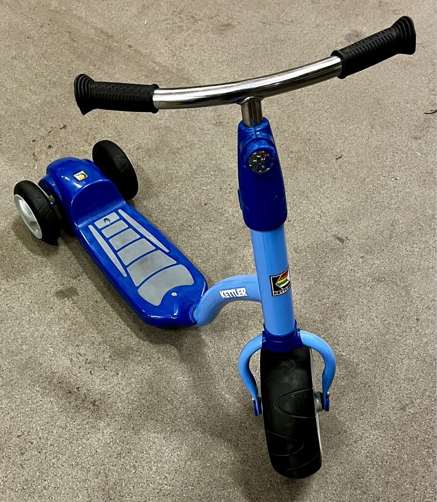 Kettler Hulajnoga Scooter niebieska, trójkołowa