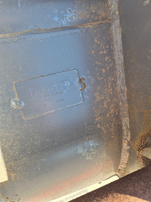 Nowa łyżka koparki zęby szerokość 75 80 60 KUBOTA VOLVO CAT sworzeń 60
