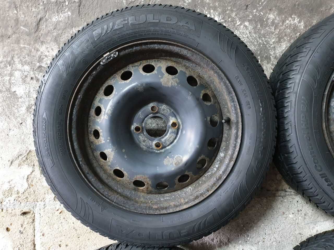 Felgi stal Renault Dacia R16 4x100 opony zimowe Fulda 205/60R16 6,2mm