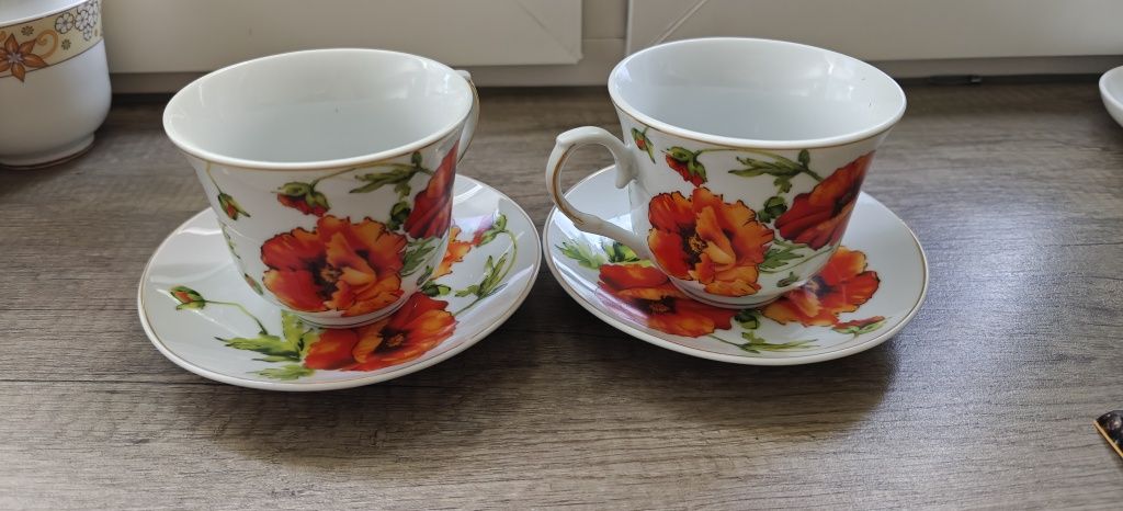Komplet dwóch filiżanek i talerzyków herbaciany maki Francesca gambi
