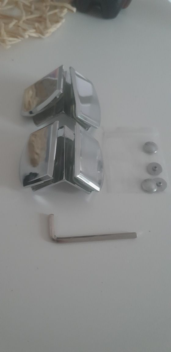 Zawias do kabiny Kerra nowe cena za 1 sztuke