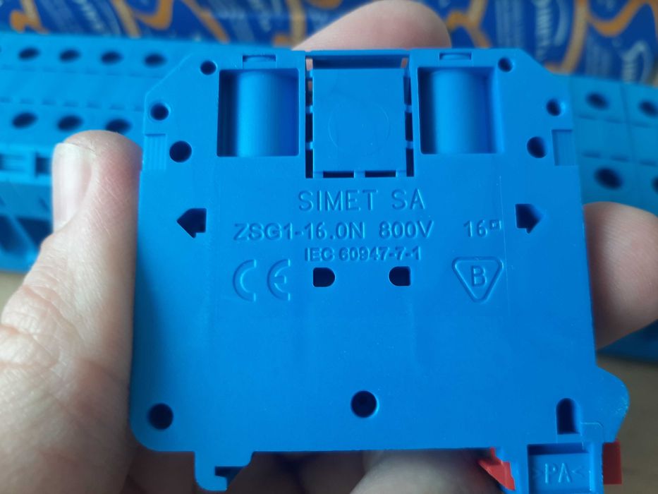 Złączka szynowa gwintowa ZUG złączki na szynę DIN 16mm2 niebieski 27x