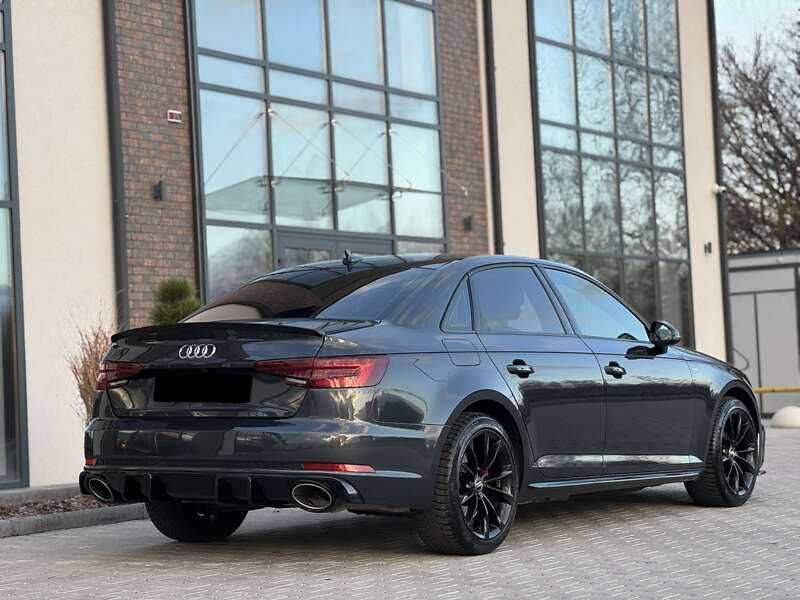 Audi A4 2018 2.0 TFSI Quattro