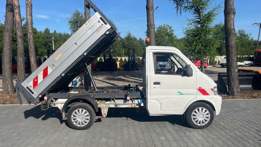 DONGFENG wywrotka elektryczna   kiper na 3 strony